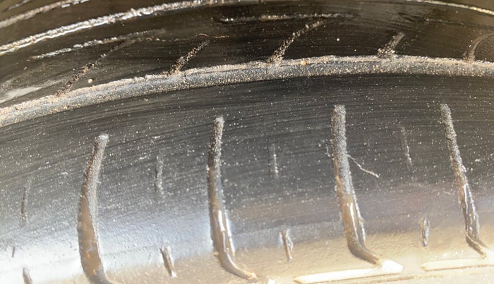 2018 Honda Amaze 1.5L I-DTEC V CVT, Diesel, Automatic, 66,454 km, Left Front Tyre Tread