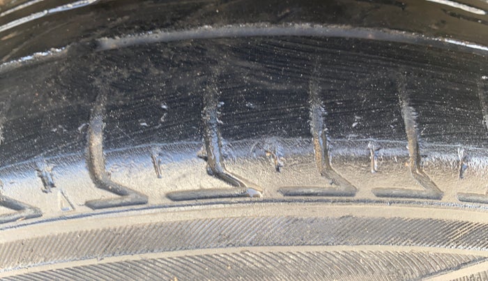 2018 Honda Amaze 1.5L I-DTEC V CVT, Diesel, Automatic, 66,454 km, Right Front Tyre Tread