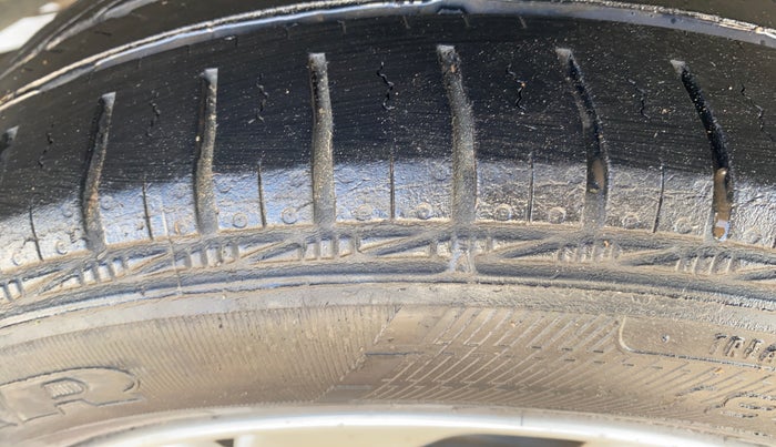 2018 Honda Amaze 1.5L I-DTEC V CVT, Diesel, Automatic, 66,454 km, Right Rear Tyre Tread