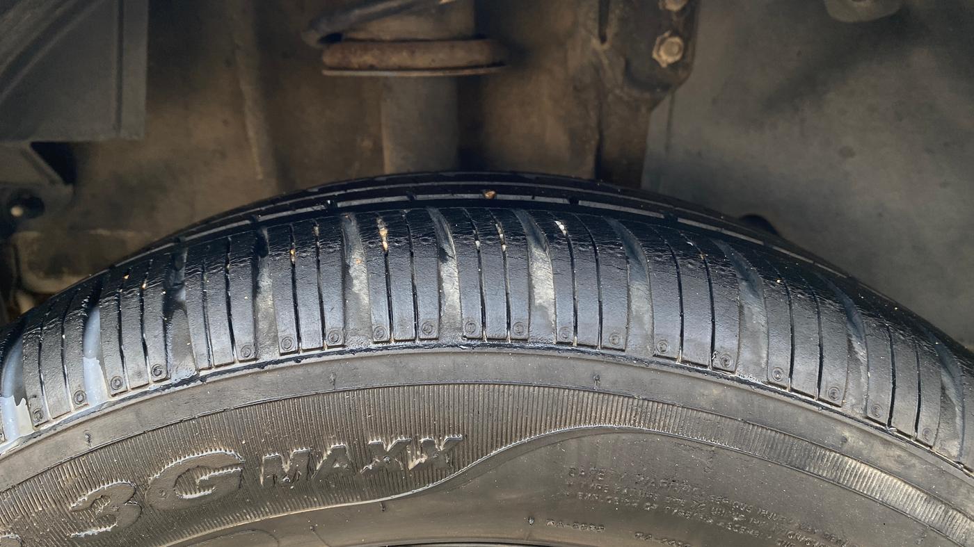 2018 Tata Tiago XZ PETROL, Petrol, Manual, 32,855 km, Right Rear Tyre Tread