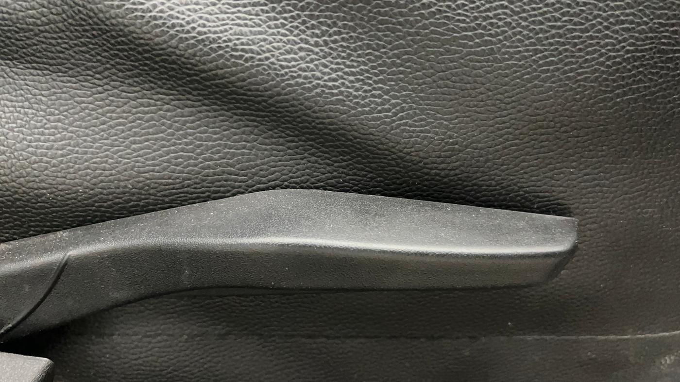 2024 Maruti Swift VXI, Petrol, Manual, 28,064 km, Driver Side Adjustment Panel