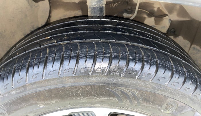 2020 Maruti Vitara Brezza ZXI PLUS, Petrol, Manual, 12,270 km, Right Front Tyre Tread