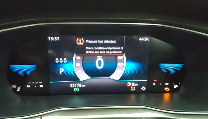 2023 Volkswagen TAIGUN TOPLINE 1.0 TSI AT, Petrol, Automatic, 33,166 km, Odometer Image