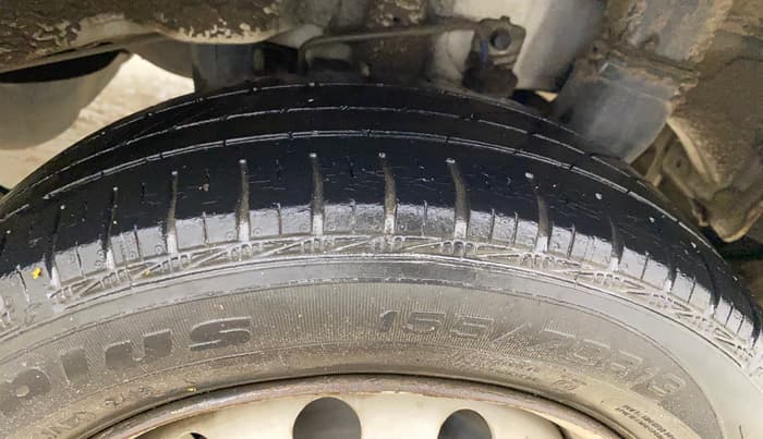 2018 Hyundai Eon ERA +, Petrol, Manual, 59,472 km, Left Rear Tyre Tread