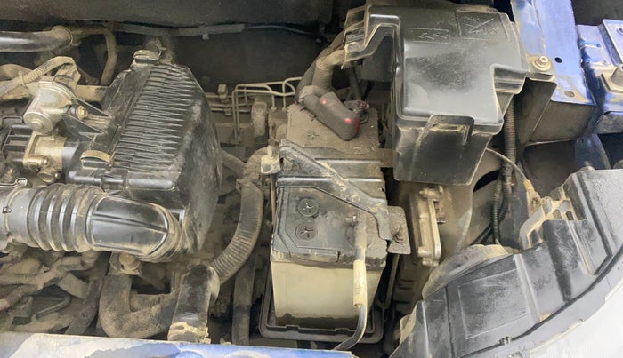 2020 Renault TRIBER RXZ AMT, Petrol, Automatic, 39,175 km, Engine View - Left