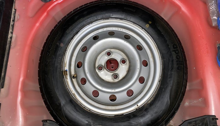 2022 Maruti Swift LXI, Petrol, Manual, 30,191 km, Spare Tyre