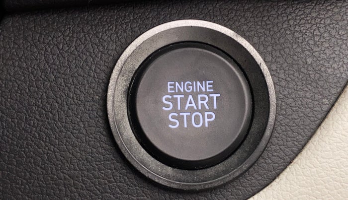 2020 Hyundai AURA SX PLUS 1.2 AMT, Petrol, Automatic, 30,090 km, Keyless Start/ Stop Button