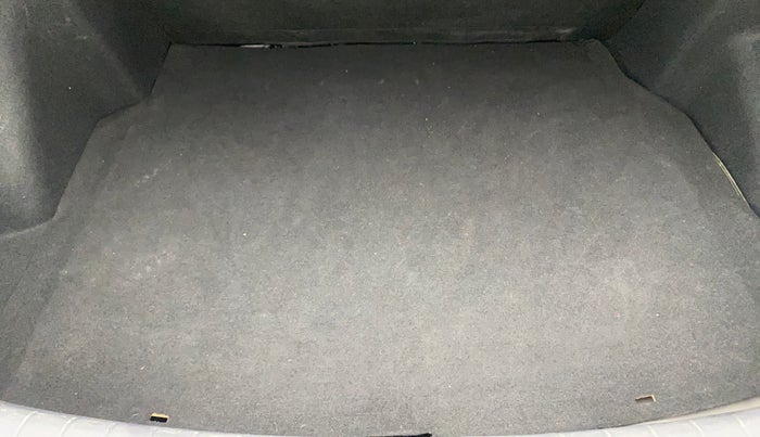 2020 Hyundai AURA SX PLUS 1.2 AMT, Petrol, Automatic, 30,090 km, Boot Inside