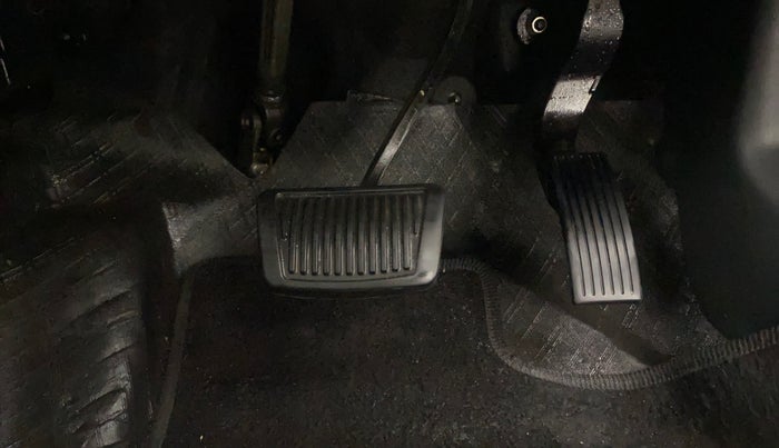 2020 Hyundai AURA SX PLUS 1.2 AMT, Petrol, Automatic, 30,090 km, Pedals