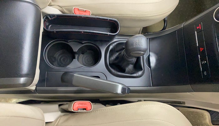 2016 Mahindra XUV500 W6, Diesel, Manual, 89,770 km, Gear Lever