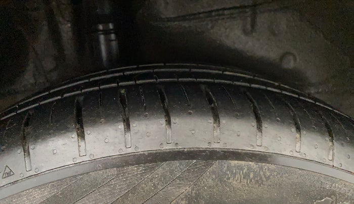 2017 Honda WR-V 1.5L I-DTEC VX MT, Diesel, Manual, 98,701 km, Right Rear Tyre Tread