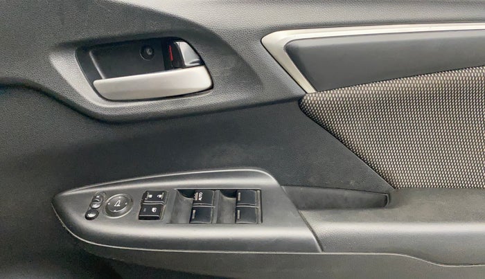 2017 Honda WR-V 1.5L I-DTEC VX MT, Diesel, Manual, 98,701 km, Driver Side Door Panels Control