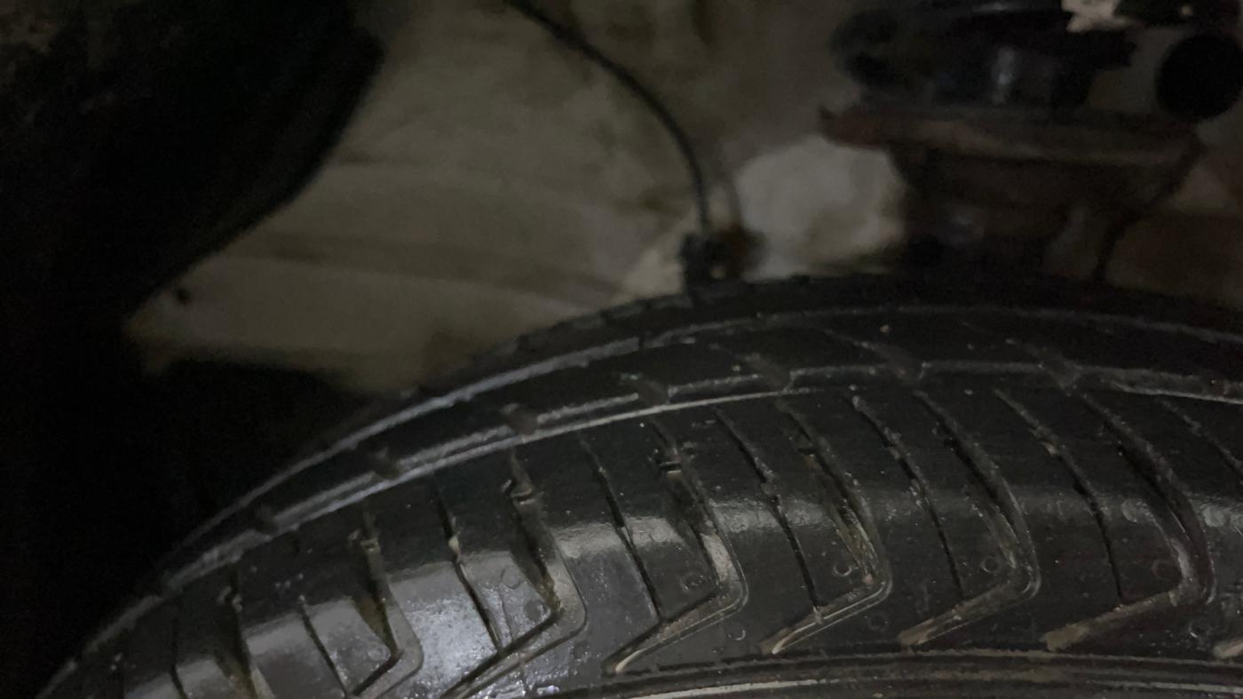2023 Maruti Alto K10 VXI, Petrol, Manual, 13,918 km, Left Front Tyre Tread