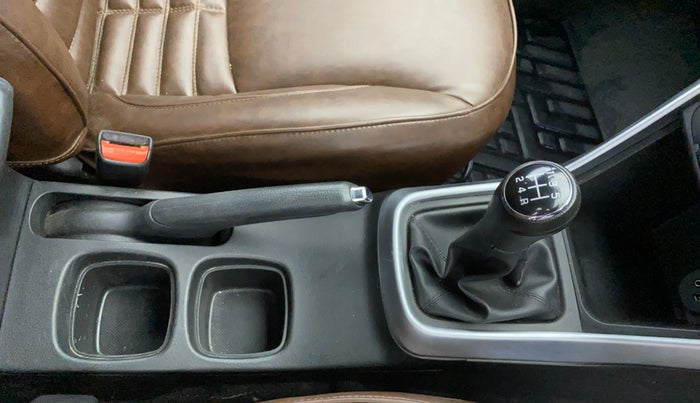 2021 Maruti S Cross ZETA 1.5, Petrol, Manual, 41,904 km, Gear Lever