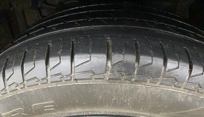 2021 Maruti S Cross ZETA 1.5, Petrol, Manual, 41,904 km, Left Front Tyre Tread