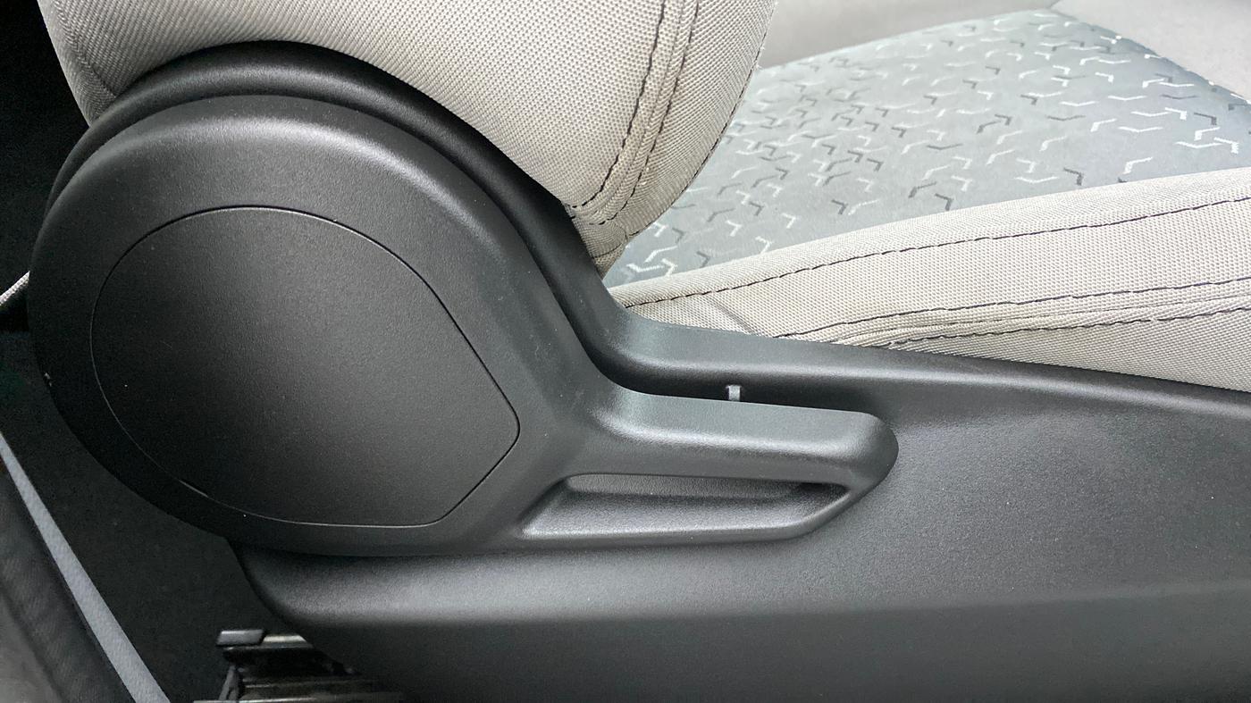 2021 Tata TIGOR Revotron XE, Petrol, Manual, 6,302 km, Driver Side Adjustment Panel