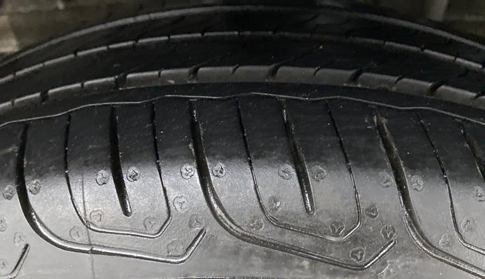 2021 Tata TIGOR Revotron XE, Petrol, Manual, 6,302 km, Left Rear Tyre Tread