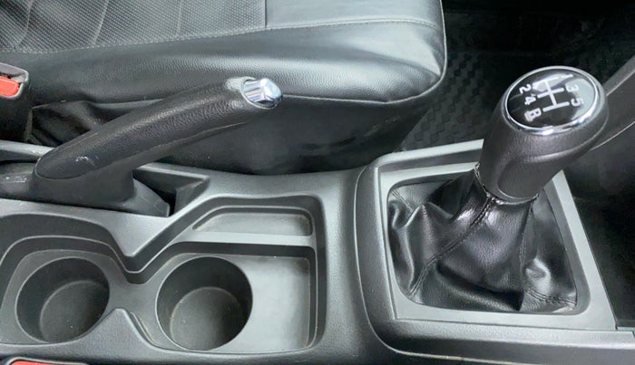 2017 Maruti Vitara Brezza VDI, Diesel, Manual, 34,431 km, Gear Lever