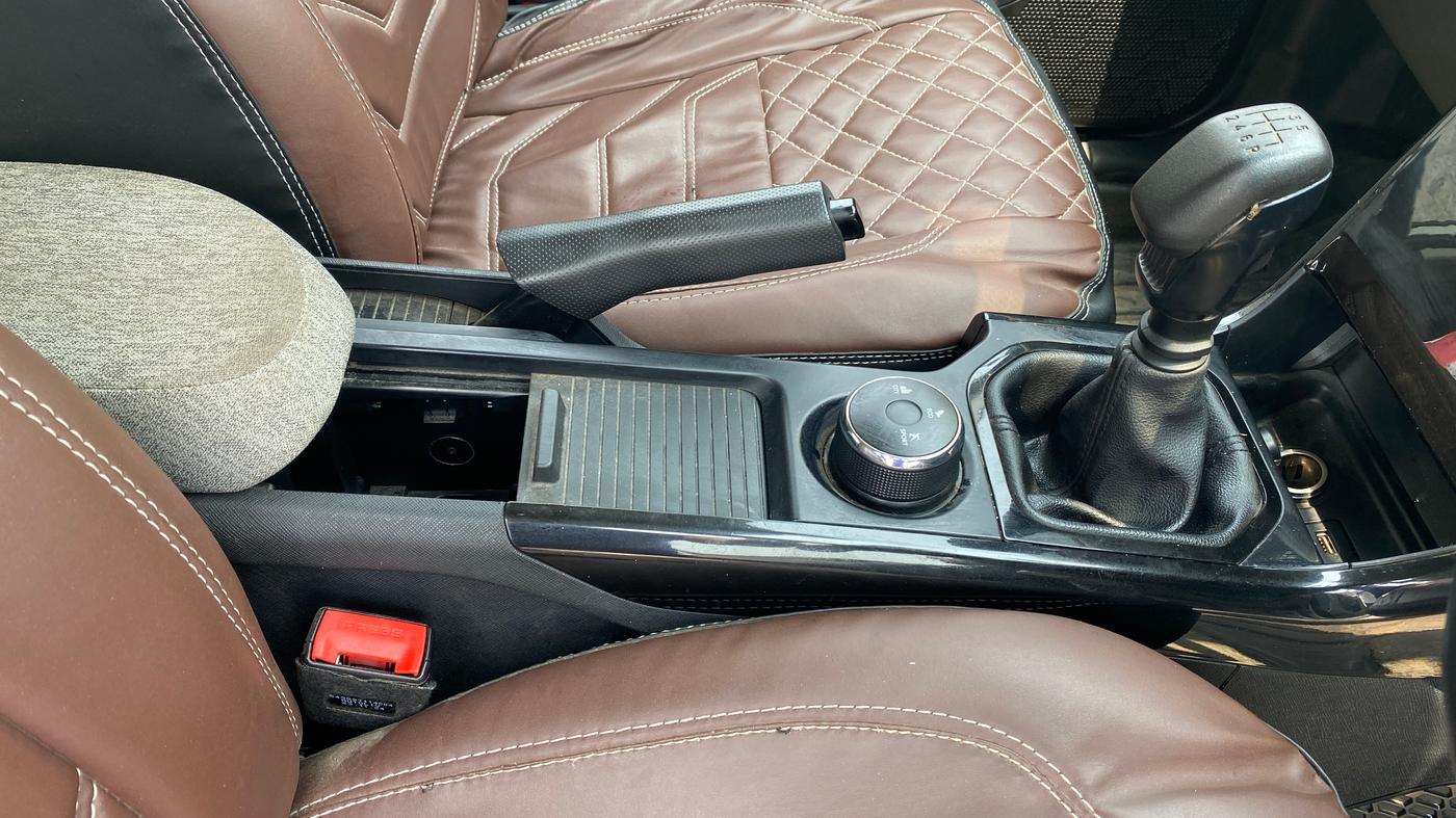 2024 Tata Curvv Creative 1.2 Petrol 6MT, Petrol, Manual, 16,336 km, Gear Lever
