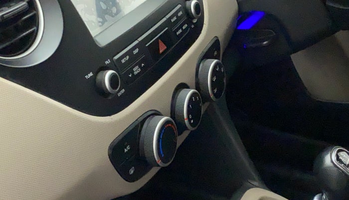 2017 Hyundai Grand i10 SPORTZ (O) 1.2 KAPPA VTVT, Petrol, Manual, 76,053 km, AC Unit - Car heater not working