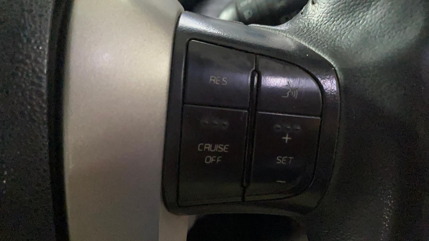 2017 Mahindra XUV500 W10 AT, Diesel, Automatic, 93,469 km, Adaptive Cruise Control