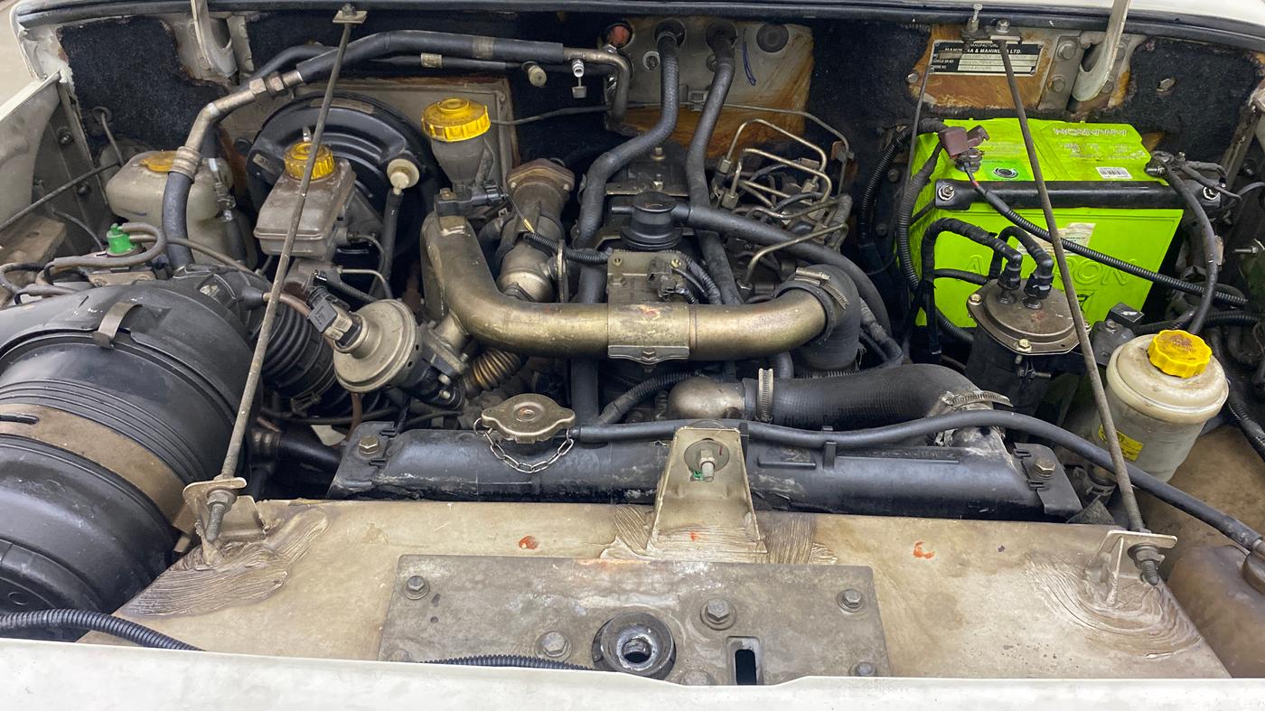 2014 Mahindra Bolero ZLX BS IV, Diesel, Manual, 83,796 km, Engine View