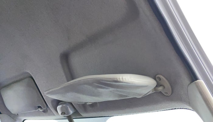 2015 Maruti Alto K10 VXI, Petrol, Manual, 60,073 km, Ceiling - Sun visor minor damage