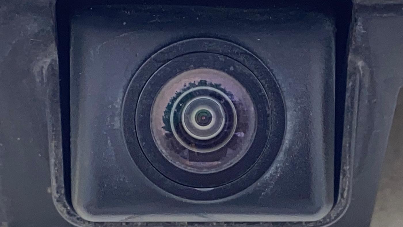 2020 Mahindra XUV300 W8 (O) 1.2 PETROL, Petrol, Manual, 34,817 km, Parking Camera