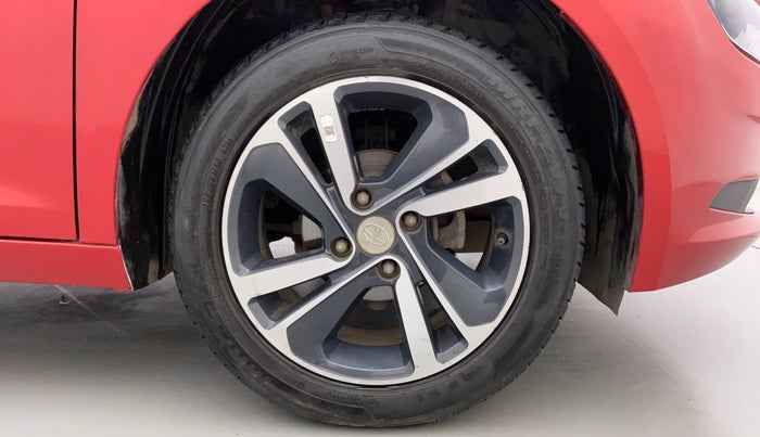 2020 Tata ALTROZ XZ 1.2, Petrol, Manual, 20,618 km, Right Front Wheel