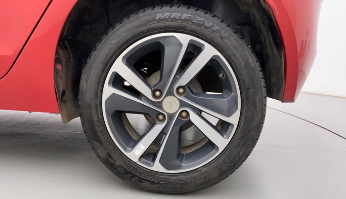 2020 Tata ALTROZ XZ 1.2, Petrol, Manual, 20,618 km, Left Rear Wheel