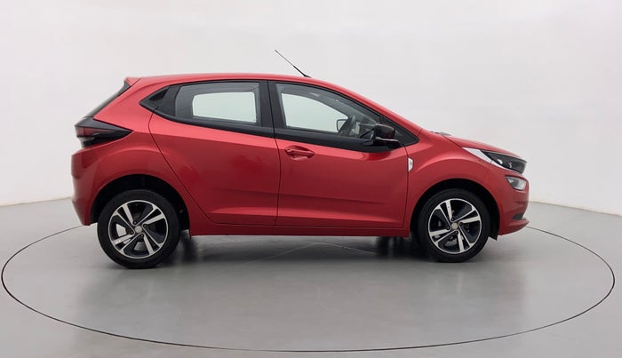 2020 Tata ALTROZ XZ 1.2, Petrol, Manual, 20,618 km, Right Side