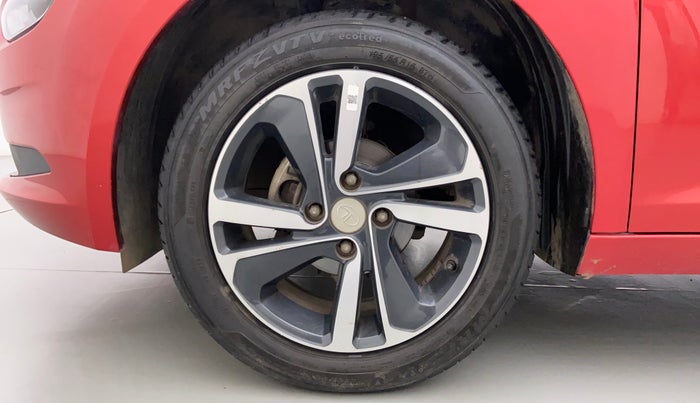 2020 Tata ALTROZ XZ 1.2, Petrol, Manual, 20,618 km, Left Front Wheel