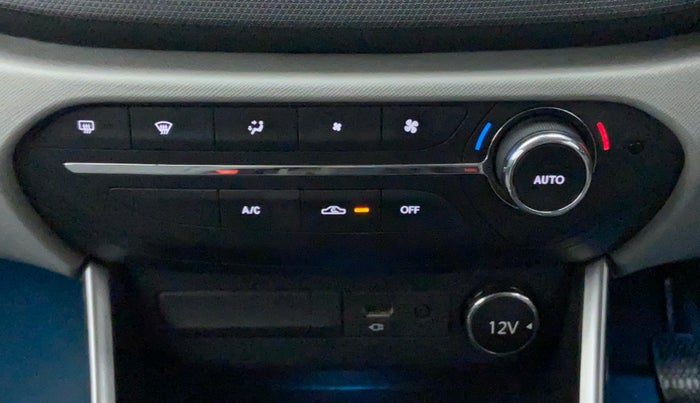 2020 Tata ALTROZ XZ 1.2, Petrol, Manual, 20,618 km, Automatic Climate Control