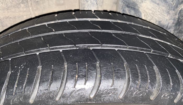 2021 Tata ALTROZ XZ PETROL, Petrol, Manual, 22,071 km, Left Rear Tyre Tread