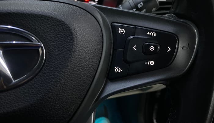 2021 Tata ALTROZ XZ PETROL, Petrol, Manual, 22,071 km, Adaptive Cruise Control