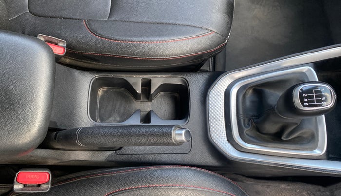 2021 KIA SONET HTX 1.0 IMT, Petrol, Manual, 31,944 km, Gear Lever