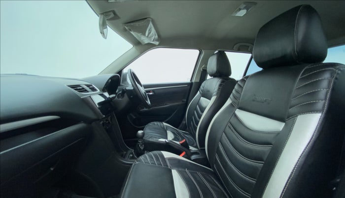 2017 Maruti Swift VDI ABS, Diesel, Manual, 26,196 km, Right Side Front Door Cabin