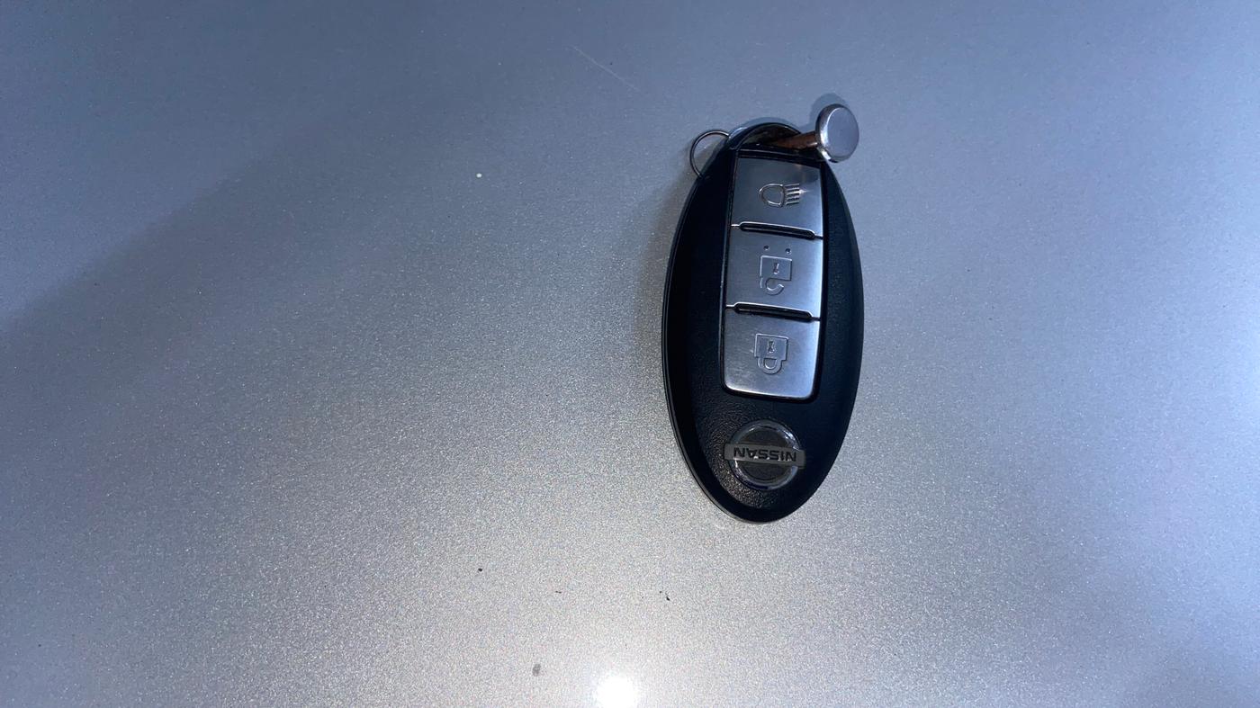 2020 Nissan Micra XV CVT, Petrol, Automatic, 79,380 km, Key Close Up