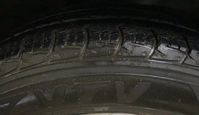 2020 Nissan Micra XV CVT, Petrol, Automatic, 79,380 km, Right Front Tyre Tread