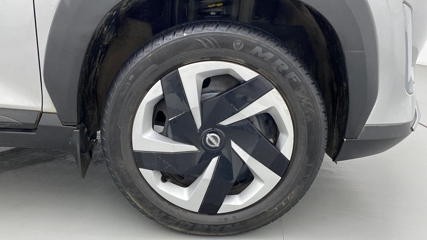 2021 Nissan MAGNITE XE, Petrol, Manual, 33,921 km, Right Front Wheel