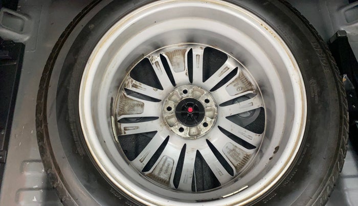 2019 Hyundai Tucson GLS 2WD AT PETROL, Petrol, Automatic, 63,629 km, Spare Tyre