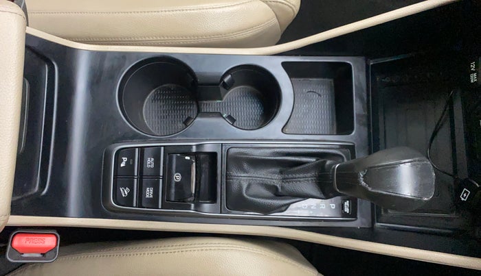 2019 Hyundai Tucson GLS 2WD AT PETROL, Petrol, Automatic, 63,629 km, Gear Lever