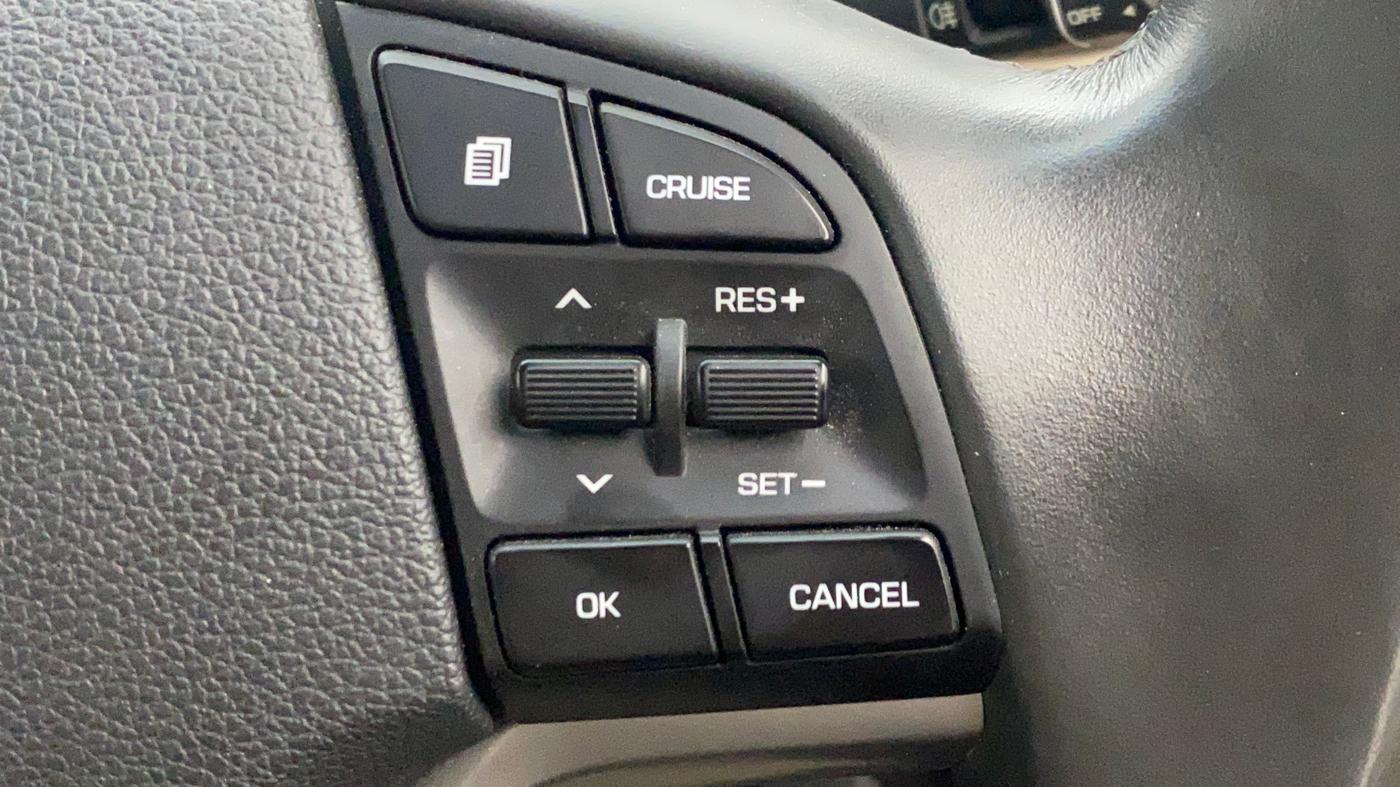 2019 Hyundai Tucson GLS 2WD AT PETROL, Petrol, Automatic, 63,629 km, Adaptive Cruise Control