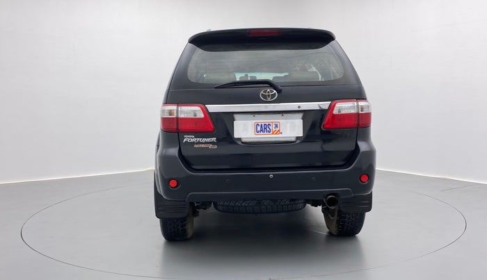 2009 Toyota Fortuner 3.0 MT 4X4, Diesel, Manual, 2,17,011 km, Back/Rear