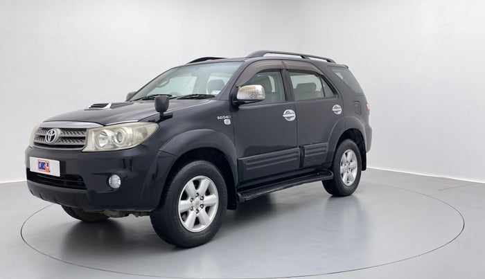 2009 Toyota Fortuner 3.0 MT 4X4, Diesel, Manual, 2,17,011 km, Left Front Diagonal