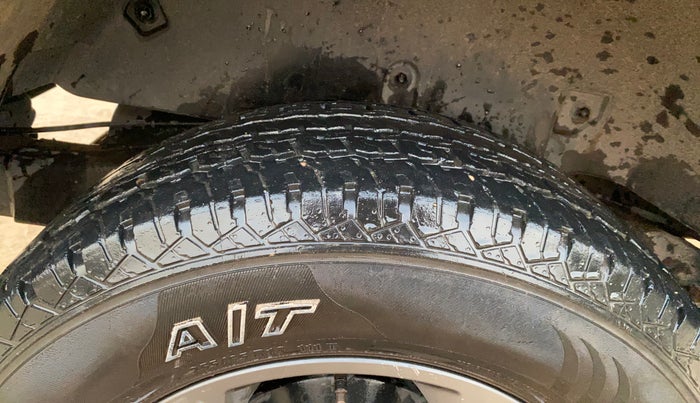 2021 Mahindra Thar LX PETROL HT 4WD AT, Petrol, Automatic, 37,786 km, Right Rear Tyre Tread