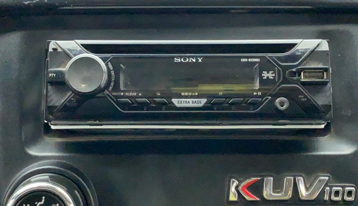 2017 Mahindra Kuv100 K4 6 STR, Petrol, Manual, 31,501 km, Infotainment System