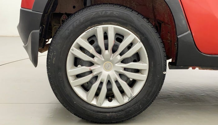 2017 Mahindra Kuv100 K4 6 STR, Petrol, Manual, 31,501 km, Right Rear Wheel