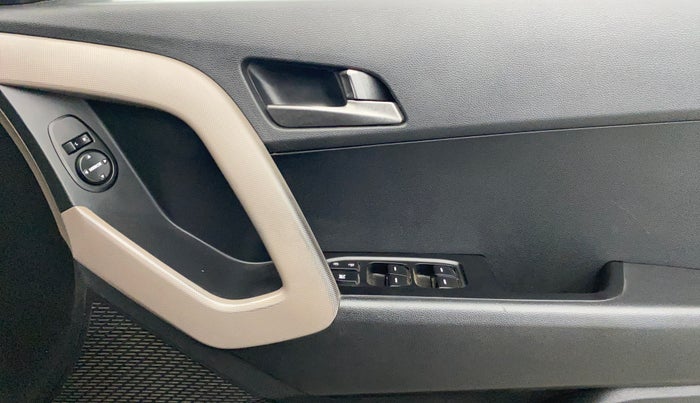 2015 Hyundai Creta S 1.4 DIESEL, Diesel, Manual, 53,693 km, Driver Side Door Panels Control