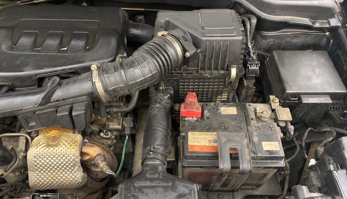 2022 Mahindra XUV300 W8 (O) 1.2 PETROL, Petrol, Manual, 47,398 km, Engine View - Left